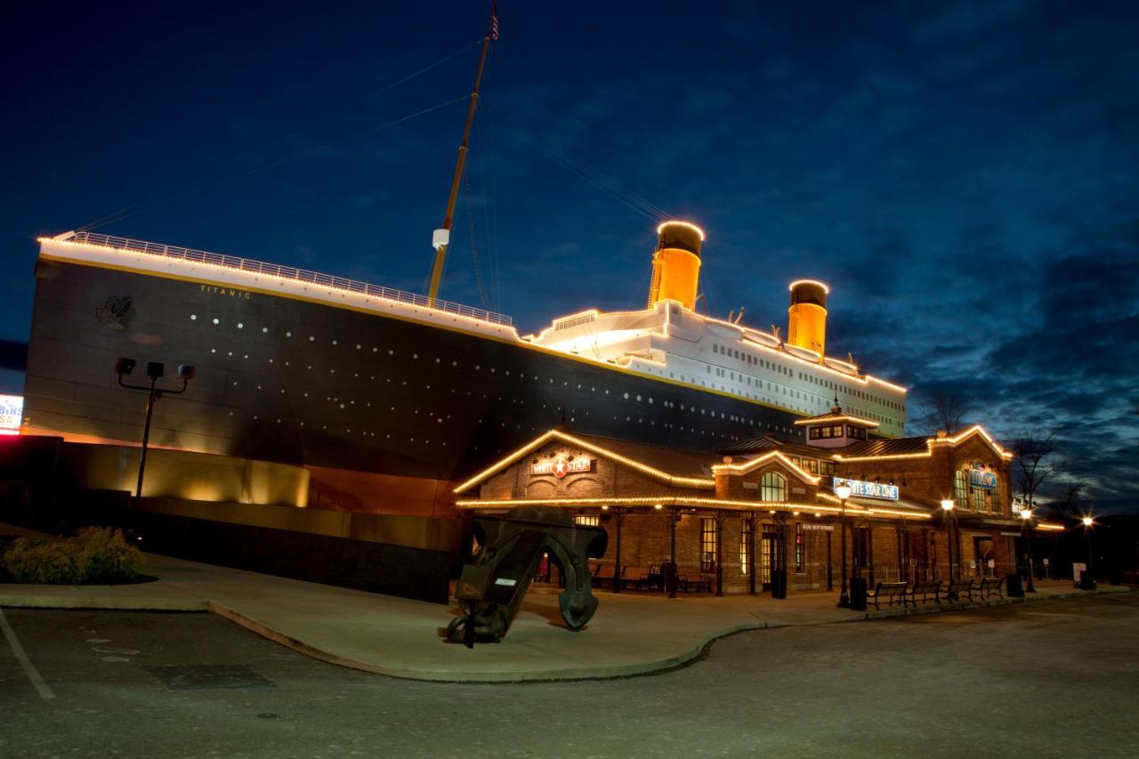 Key Lime Pie, Hot Tub,Wifi, 1089 Free Tickets Each Paid Day, Dollywood And More Gatlinburg Extérieur photo