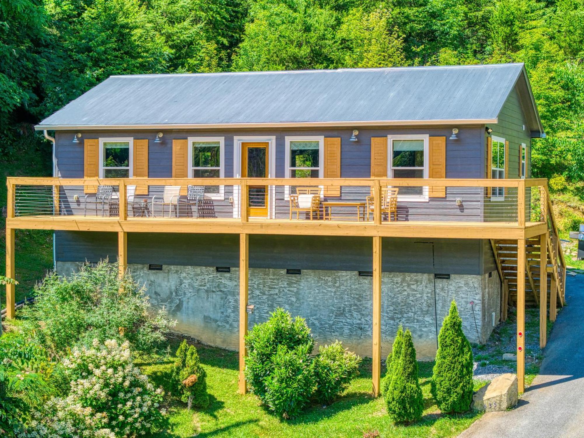 Key Lime Pie, Hot Tub,Wifi, 1089 Free Tickets Each Paid Day, Dollywood And More Gatlinburg Extérieur photo